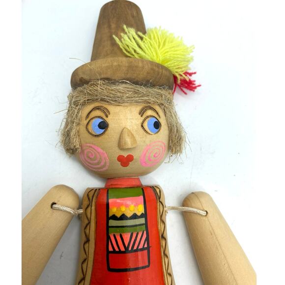 Vtg Beriozka‎ Russian Folk Art Hand Carved Wooden Articulated Doll Wall Hanging - Picture 2 of 6